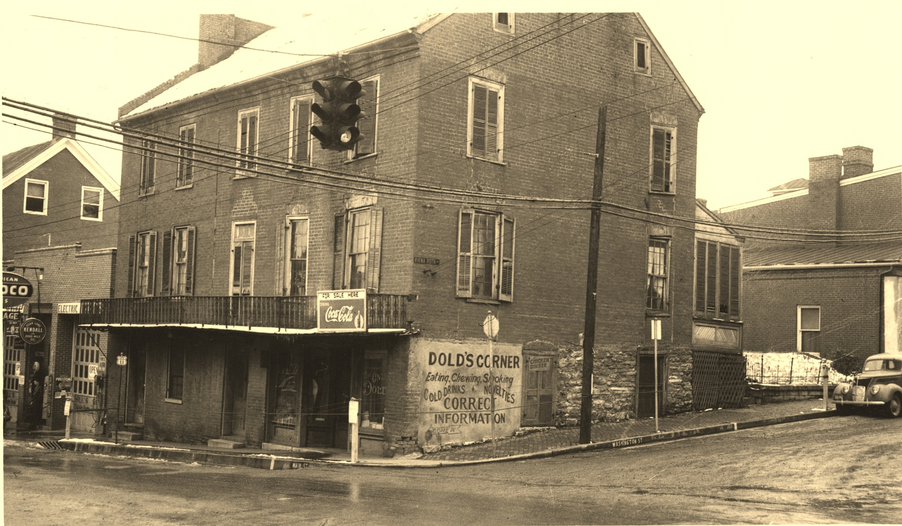 A historic photo of a street corner in Lexington, Virginia